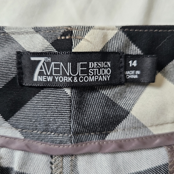 New York and Co,  7th Ave Design Studio plaid pants size 14 - Picture 2 of 3